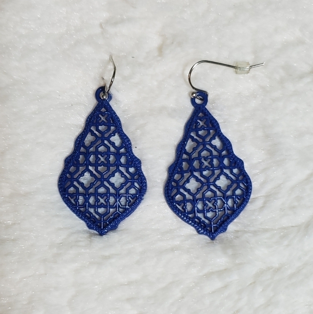 Boho Earrings NWOT - Picture 2 of 3